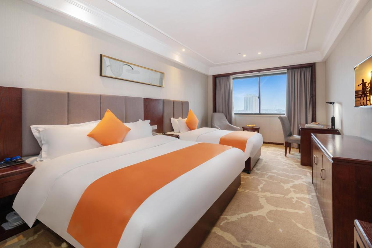 Huzhou Wealth Hotel Εξωτερικό φωτογραφία