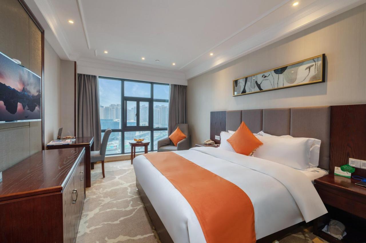 Huzhou Wealth Hotel Εξωτερικό φωτογραφία