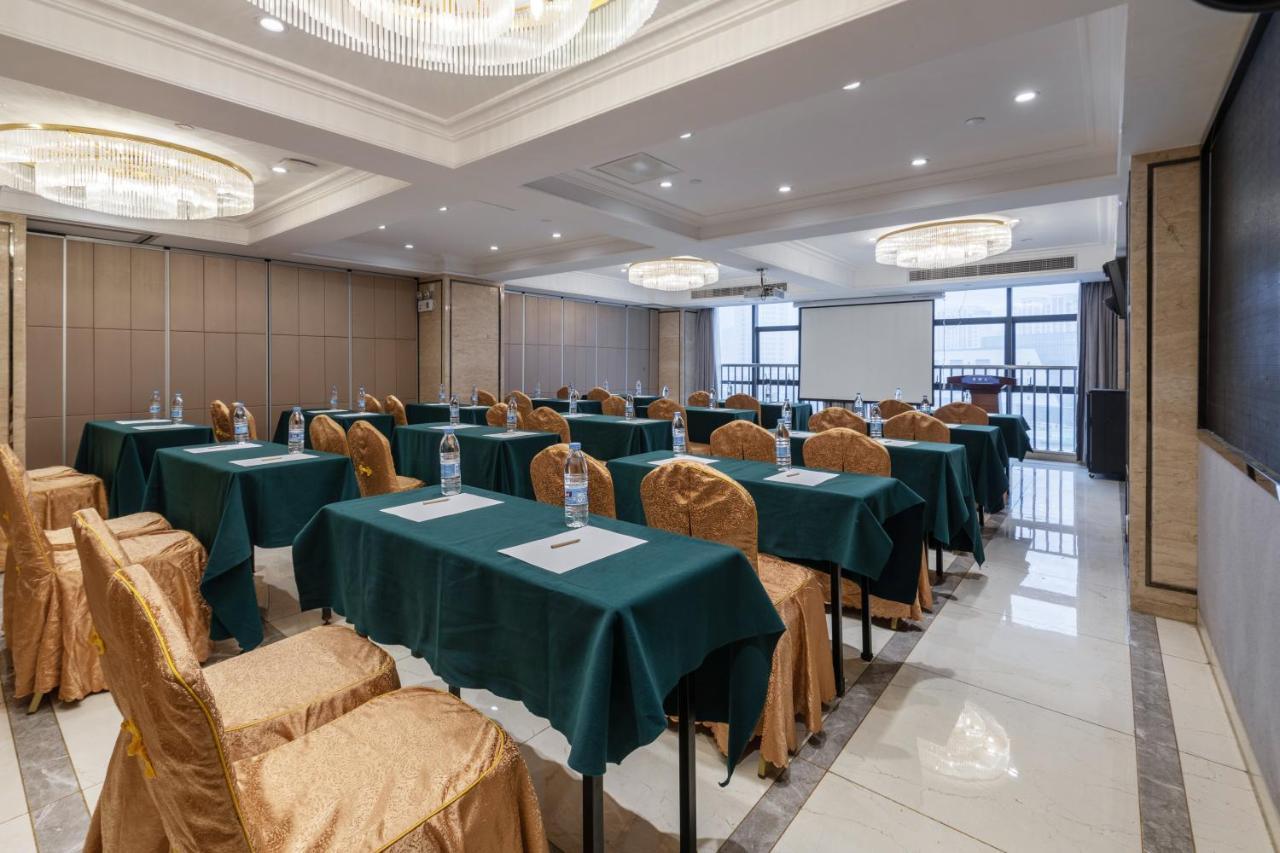 Huzhou Wealth Hotel Εξωτερικό φωτογραφία
