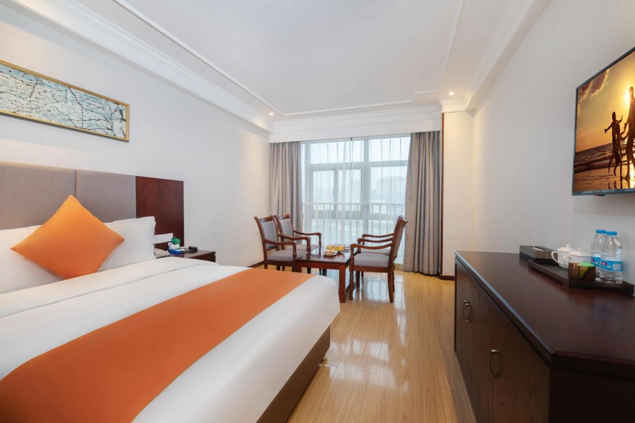 Huzhou Wealth Hotel Εξωτερικό φωτογραφία
